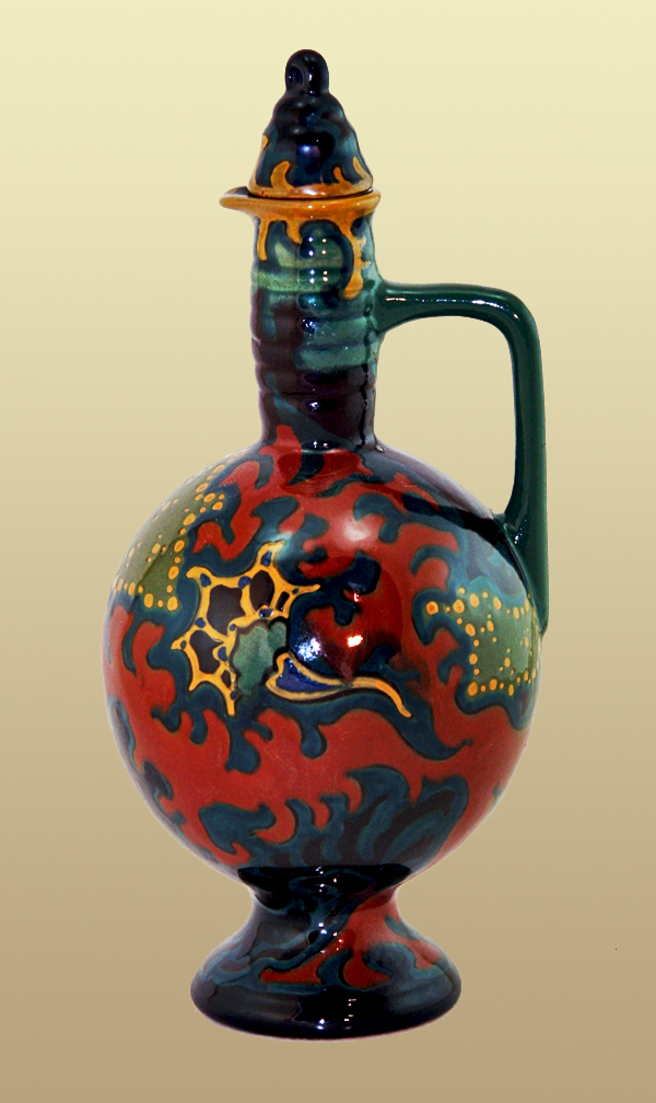 Nr.: 200, On offer decorative pottery made by Flambe Gouda  Plateel jar + lid, Height 27 cm , Diameter 12,5 cm , Year 1918