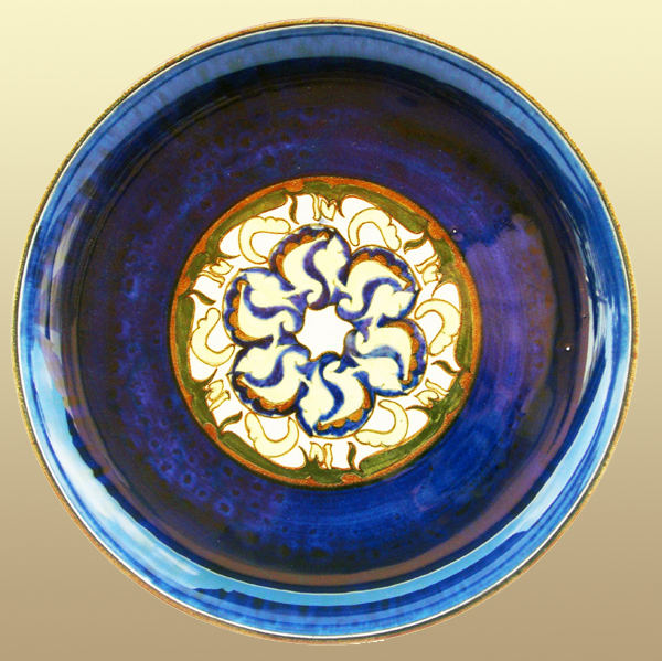 Nr.: 35, Reeds verkocht : sieraardewerk van Rozenburg, Omschrijving: colenbrander Plateel Bord, Diameter 27 cm , Periode: Jaar 1888, Schilder : Onbekend, 