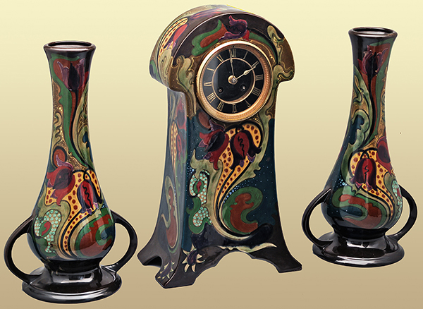 Nr.: 418, Te koop aangeboden 3 delig klokkenstel (PZH)