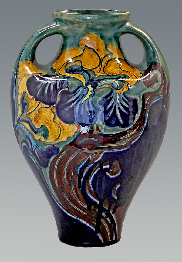 Nr.: 429, Te koop aangeboden Rozenburg Vaas met 2 oren